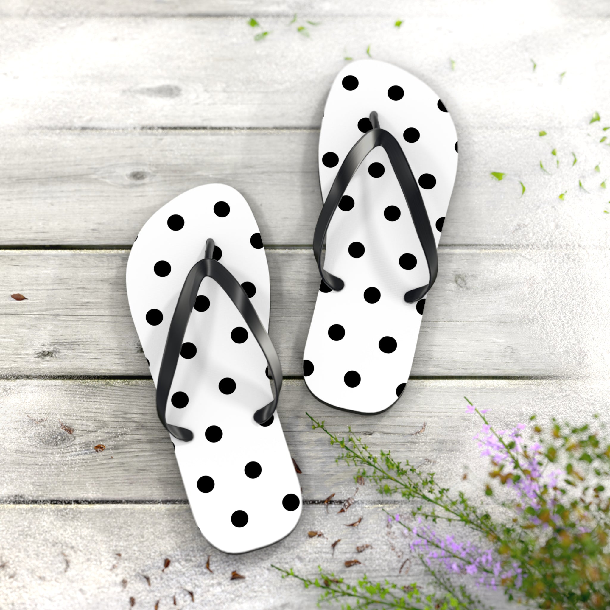 Flip Flops- polka dot